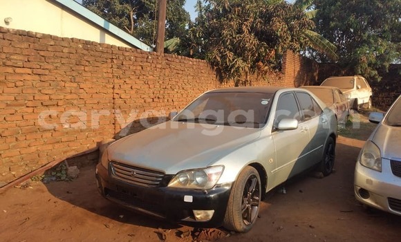 Buy Used Toyota Altezza Silver Car in Lilongwe in Malawi Buy Used Toyota Altezza Silver Car in Lilongwe in Malawi