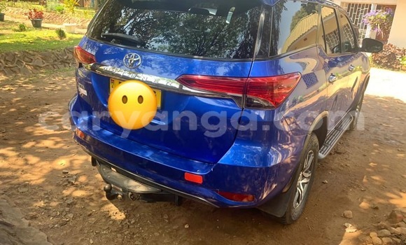 Buy Used Toyota Fortuner Blue Car in Lilongwe in Malawi Buy Used Toyota Fortuner Blue Car in Lilongwe in Malawi