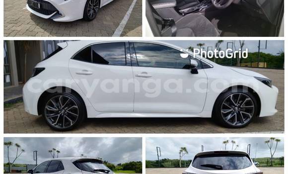 Acheter Occasion Voiture Toyota Corolla Blanc à Blantyre, Malawi Acheter Occasion Voiture Toyota Corolla Blanc à Blantyre, Malawi