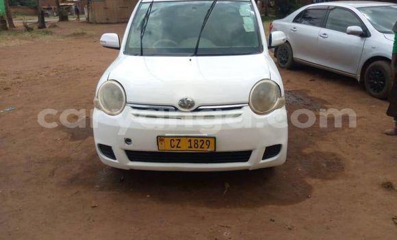 Acheter Occasion Voiture Toyota Sienta Blanc à Blantyre, Malawi Acheter Occasion Voiture Toyota Sienta Blanc à Blantyre, Malawi