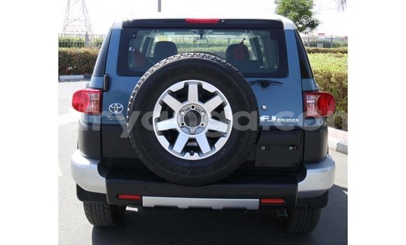Buy Import Toyota FJ Cruiser Blue Car in Import - Dubai in Malawi Buy Import Toyota FJ Cruiser Blue Car in Import - Dubai in Malawi