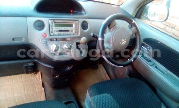 Acheter Occasion Voiture Toyota Sienta Gris à Blantyre, Malawi Acheter Occasion Voiture Toyota Sienta Gris à Blantyre, Malawi