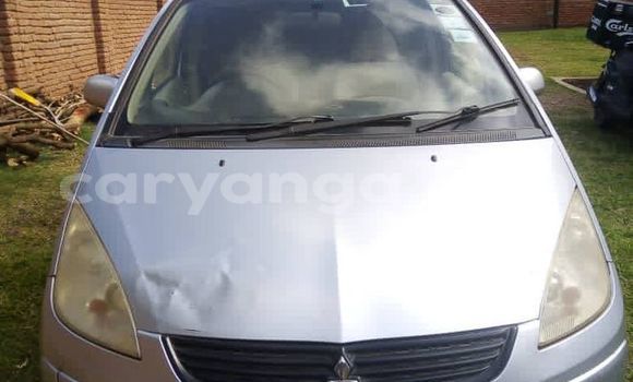 Acheter Occasion Voiture Mitsubishi Colt Gris à Blantyre, Malawi Acheter Occasion Voiture Mitsubishi Colt Gris à Blantyre, Malawi