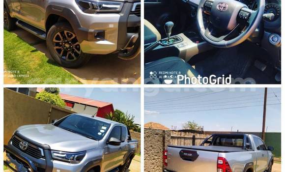 Acheter Occasion Voiture Toyota Hilux Gris à Blantyre, Malawi Acheter Occasion Voiture Toyota Hilux Gris à Blantyre, Malawi