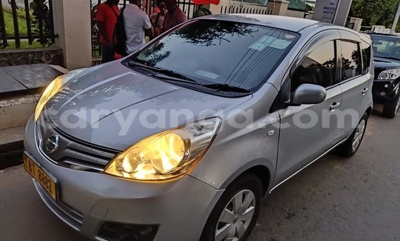 Nunua Ilio tumika Nissan Note Silver Gari ndani ya Blantyre nchini Malawi Nunua Ilio tumika Nissan Note Silver Gari ndani ya Blantyre nchini Malawi