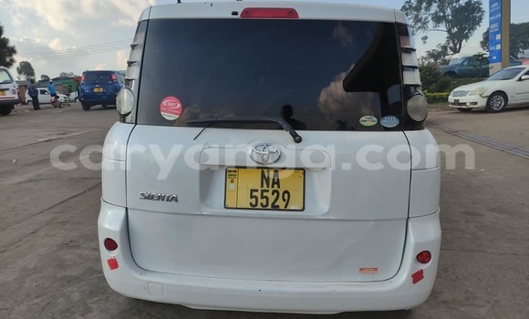 Nunua Ilio tumika Toyota Sienta Silver Gari ndani ya Blantyre nchini Malawi Nunua Ilio tumika Toyota Sienta Silver Gari ndani ya Blantyre nchini Malawi