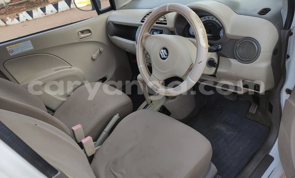 Nunua Ilio tumika Suzuki Alto White Gari ndani ya Blantyre nchini Malawi Nunua Ilio tumika Suzuki Alto White Gari ndani ya Blantyre nchini Malawi