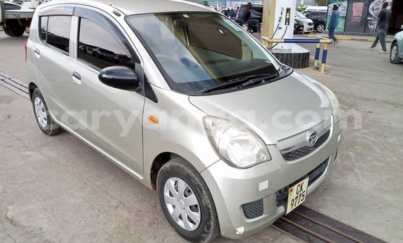 Nunua Ilio tumika Daihatsu Mira Beige Gari ndani ya Blantyre nchini Malawi Nunua Ilio tumika Daihatsu Mira Beige Gari ndani ya Blantyre nchini Malawi