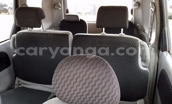 Nunua Ilio tumika Toyota Sienta Other Gari ndani ya Blantyre nchini Malawi Nunua Ilio tumika Toyota Sienta Other Gari ndani ya Blantyre nchini Malawi