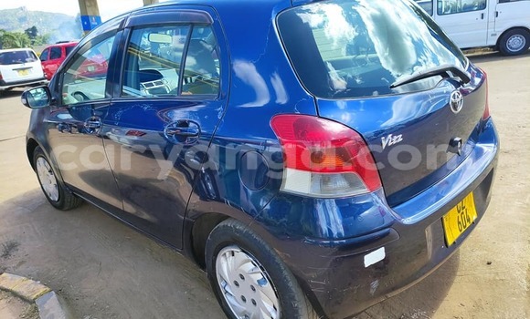 Nunua Ilio tumika Toyota Vitz Blue Gari ndani ya Blantyre nchini Malawi Nunua Ilio tumika Toyota Vitz Blue Gari ndani ya Blantyre nchini Malawi