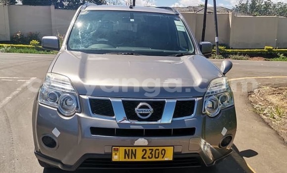 Nunua Ilio tumika Nissan X–Trail Brown Gari ndani ya Blantyre nchini Malawi Nunua Ilio tumika Nissan X–Trail Brown Gari ndani ya Blantyre nchini Malawi