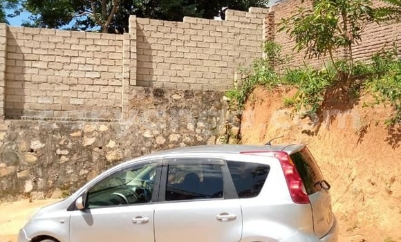 Nunua Ilio tumika Nissan Note Silver Gari ndani ya Blantyre nchini Malawi Nunua Ilio tumika Nissan Note Silver Gari ndani ya Blantyre nchini Malawi