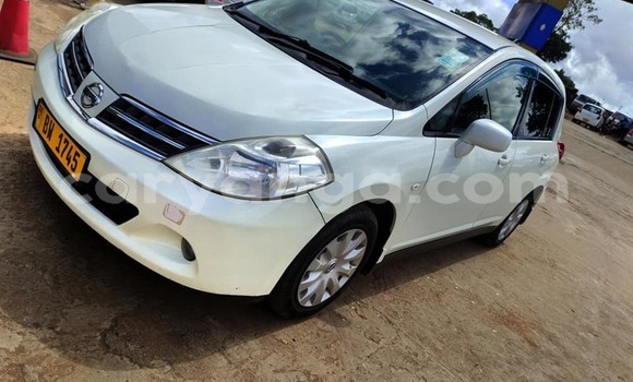 Nunua Ilio tumika Nissan Tiida White Gari ndani ya Blantyre nchini Malawi Nunua Ilio tumika Nissan Tiida White Gari ndani ya Blantyre nchini Malawi