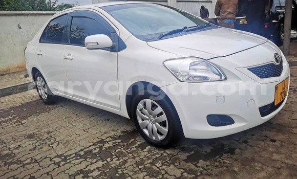 Nunua Ilio tumika Toyota Belta White Gari ndani ya Blantyre nchini Malawi Nunua Ilio tumika Toyota Belta White Gari ndani ya Blantyre nchini Malawi