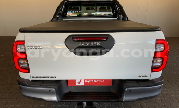 Nunua Ilio tumika Toyota Hilux White Gari ndani ya Blantyre nchini Malawi Nunua Ilio tumika Toyota Hilux White Gari ndani ya Blantyre nchini Malawi