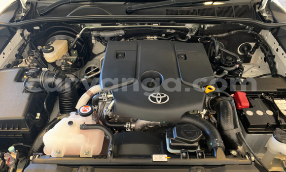 Nunua Ilio tumika Toyota Hilux White Gari ndani ya Blantyre nchini Malawi Nunua Ilio tumika Toyota Hilux White Gari ndani ya Blantyre nchini Malawi