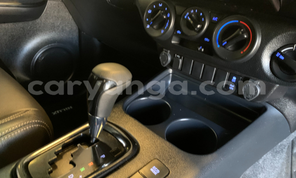 Nunua Ilio tumika Toyota Hilux White Gari ndani ya Blantyre nchini Malawi Nunua Ilio tumika Toyota Hilux White Gari ndani ya Blantyre nchini Malawi