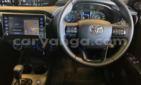 Nunua Ilio tumika Toyota Hilux White Gari ndani ya Blantyre nchini Malawi Nunua Ilio tumika Toyota Hilux White Gari ndani ya Blantyre nchini Malawi