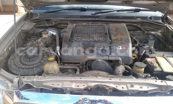 Nunua Ilio tumika Toyota Hilux Silver Gari ndani ya Blantyre nchini Malawi Nunua Ilio tumika Toyota Hilux Silver Gari ndani ya Blantyre nchini Malawi