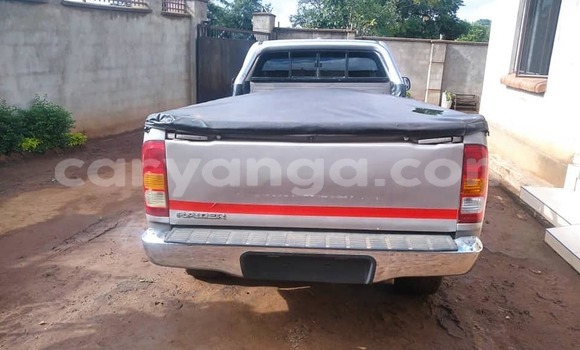 Nunua Ilio tumika Toyota Hilux Silver Gari ndani ya Blantyre nchini Malawi Nunua Ilio tumika Toyota Hilux Silver Gari ndani ya Blantyre nchini Malawi