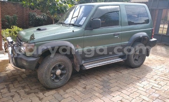 Nunua Ilio tumika Mitsubishi Pajero Green Gari ndani ya Blantyre nchini Malawi Nunua Ilio tumika Mitsubishi Pajero Green Gari ndani ya Blantyre nchini Malawi