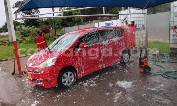 Nunua Ilio tumika Mazda Verisa Red Gari ndani ya Blantyre nchini Malawi Nunua Ilio tumika Mazda Verisa Red Gari ndani ya Blantyre nchini Malawi