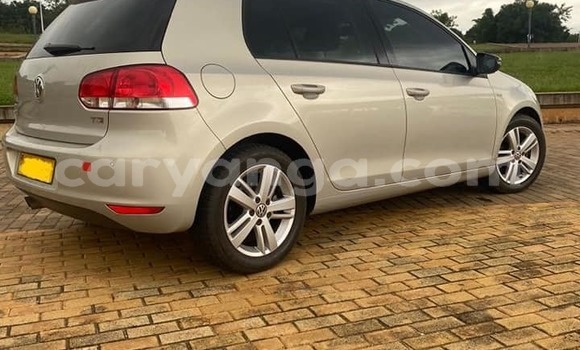 Nunua Ilio tumika Volkswagen Golf Beige Gari ndani ya Lilongwe nchini Malawi Nunua Ilio tumika Volkswagen Golf Beige Gari ndani ya Lilongwe nchini Malawi