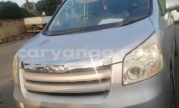 Buy Used Toyota Noah Silver Car in Blantyre in Malawi