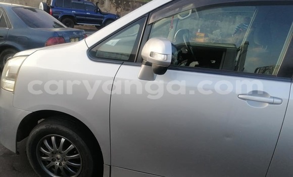 Nunua Ilio tumika Toyota Noah Silver Gari ndani ya Blantyre nchini Malawi Nunua Ilio tumika Toyota Noah Silver Gari ndani ya Blantyre nchini Malawi