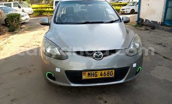Nunua Ilio tumika Mazda Demio Silver Gari ndani ya Blantyre nchini Malawi Nunua Ilio tumika Mazda Demio Silver Gari ndani ya Blantyre nchini Malawi
