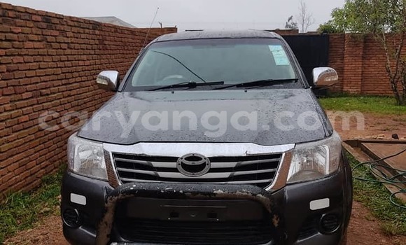 Nunua Ilio tumika Toyota Hilux Black Gari ndani ya Blantyre nchini Malawi Nunua Ilio tumika Toyota Hilux Black Gari ndani ya Blantyre nchini Malawi