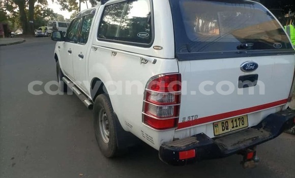 Nunua Ilio tumika Ford Ranger White Gari ndani ya Blantyre nchini Malawi Nunua Ilio tumika Ford Ranger White Gari ndani ya Blantyre nchini Malawi