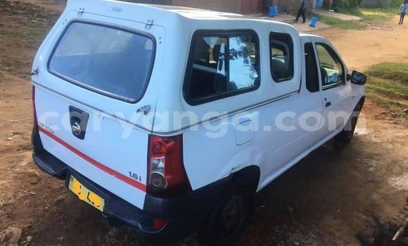 Buy Used Nissan NP 300 White Car in Blantyre in Malawi Buy Used Nissan NP 300 White Car in Blantyre in Malawi