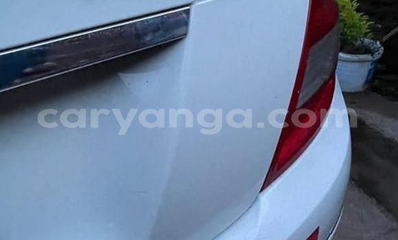 Buy Used Mercedes‒Benz C–Class White Car in Blantyre in Malawi Buy Used Mercedes‒Benz C–Class White Car in Blantyre in Malawi