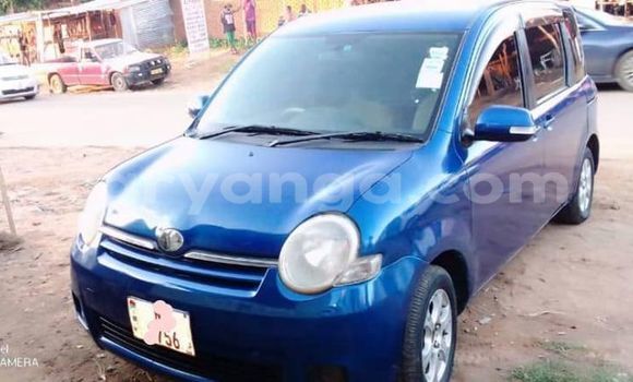 Buy Used Toyota Sienta Blue Car in Blantyre in Malawi Buy Used Toyota Sienta Blue Car in Blantyre in Malawi