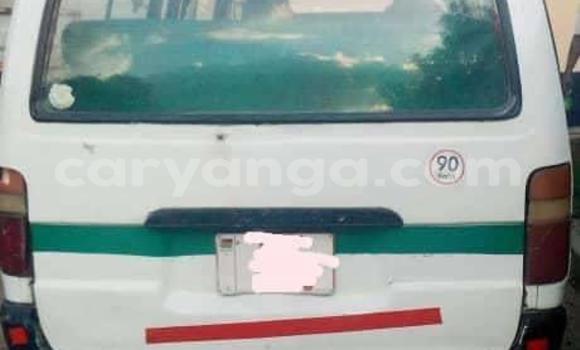 Buy Used Toyota Hiace White Car in Blantyre in Malawi Buy Used Toyota Hiace White Car in Blantyre in Malawi