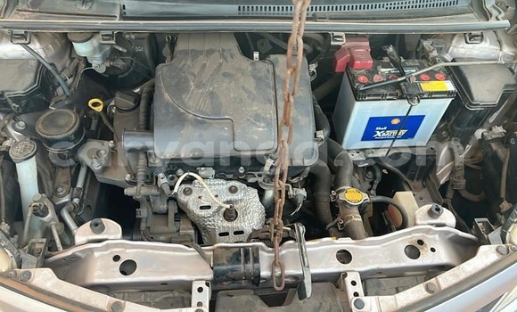 Buy Used Toyota Vitz Silver Car in Lilongwe in Malawi Buy Used Toyota Vitz Silver Car in Lilongwe in Malawi