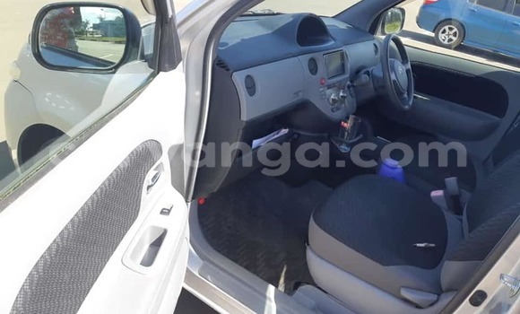 Buy Used Toyota Sienta White Car in Lilongwe in Malawi Buy Used Toyota Sienta White Car in Lilongwe in Malawi
