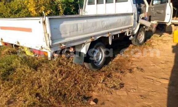 Nunua Ilio tumika Toyota TownAce White Gari ndani ya Lilongwe nchini Malawi Nunua Ilio tumika Toyota TownAce White Gari ndani ya Lilongwe nchini Malawi