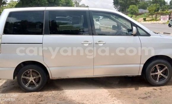 Nunua Ilio tumika Toyota Voxy Silver Gari ndani ya Lilongwe nchini Malawi Nunua Ilio tumika Toyota Voxy Silver Gari ndani ya Lilongwe nchini Malawi