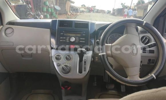 Nunua Ilio tumika Daihatsu Mira Silver Gari ndani ya Lilongwe nchini Malawi Nunua Ilio tumika Daihatsu Mira Silver Gari ndani ya Lilongwe nchini Malawi