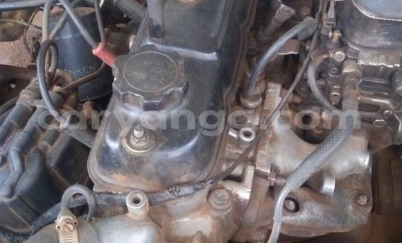 Nunua Ilio tumika Toyota Hilux White Gari ndani ya Lilongwe nchini Malawi Nunua Ilio tumika Toyota Hilux White Gari ndani ya Lilongwe nchini Malawi