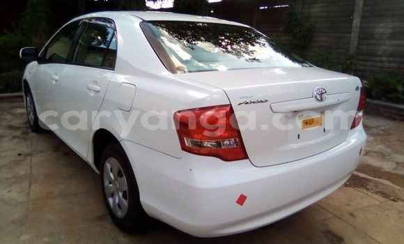 Acheter Occasion Voiture Toyota Axio Blanc à Blantyre, Malawi Acheter Occasion Voiture Toyota Axio Blanc à Blantyre, Malawi