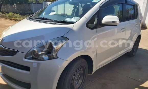 Buy Used Toyota Ractis White Car in Blantyre in Malawi Buy Used Toyota Ractis White Car in Blantyre in Malawi