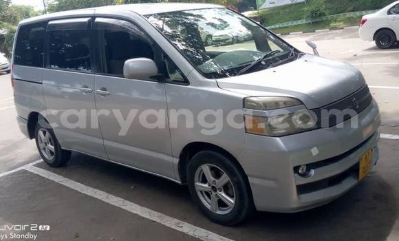 Buy Used Toyota Voxy Silver Car in Blantyre in Malawi Buy Used Toyota Voxy Silver Car in Blantyre in Malawi