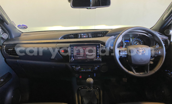 Nunua Ilio tumika Toyota Hilux White Gari ndani ya Blantyre nchini Malawi Nunua Ilio tumika Toyota Hilux White Gari ndani ya Blantyre nchini Malawi