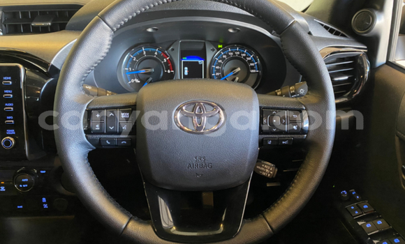 Nunua Ilio tumika Toyota Hilux White Gari ndani ya Blantyre nchini Malawi Nunua Ilio tumika Toyota Hilux White Gari ndani ya Blantyre nchini Malawi