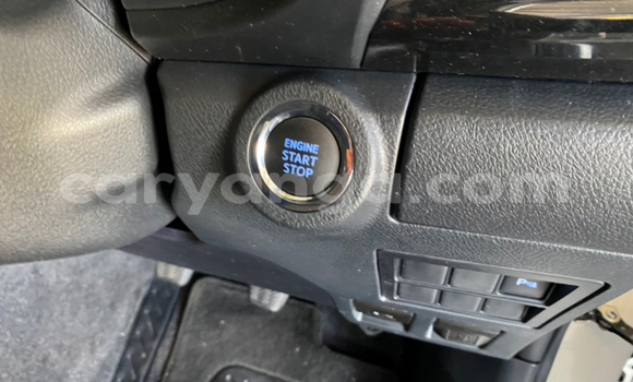 Nunua Ilio tumika Toyota Hilux White Gari ndani ya Blantyre nchini Malawi Nunua Ilio tumika Toyota Hilux White Gari ndani ya Blantyre nchini Malawi