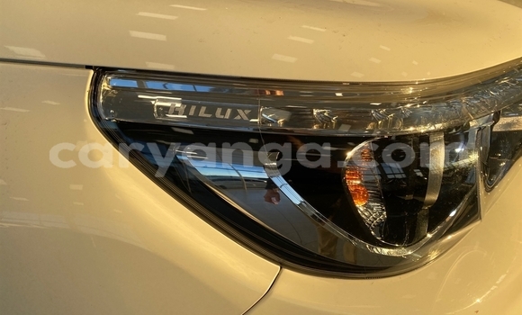 Nunua Ilio tumika Toyota Hilux White Gari ndani ya Blantyre nchini Malawi Nunua Ilio tumika Toyota Hilux White Gari ndani ya Blantyre nchini Malawi