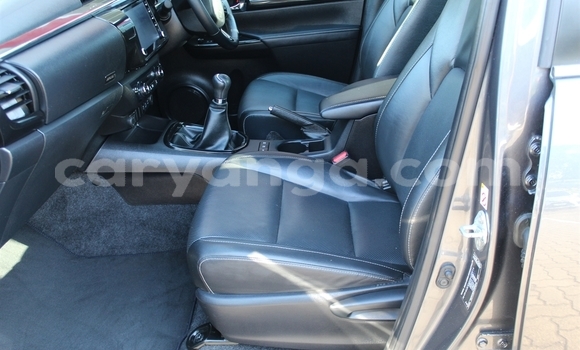 Nunua Ilio tumika Toyota Hilux Black Gari ndani ya Blantyre nchini Malawi Nunua Ilio tumika Toyota Hilux Black Gari ndani ya Blantyre nchini Malawi